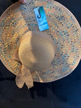 Boho Wide-Brim Straw Sun Hat with Multicolor Speckle - Tan